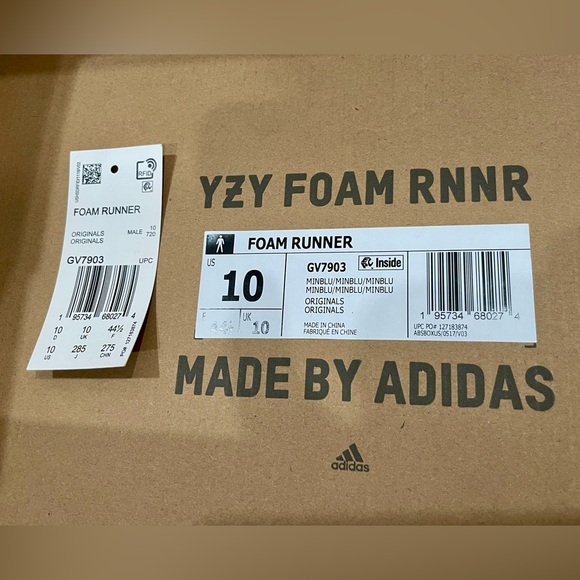Authentic Yeezy foam runners size 10 great condition. Color midnight Blue/black - Picture 4 of 15